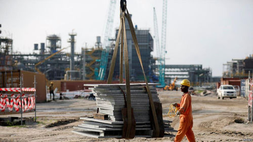 সম্পর্কে সর্বশেষ কোম্পানি খবর অ্যান্টি-ডাম্পিংয়ের ঢেউয়ের মধ্যে ইস্পাত রপ্তানির নতুন কৌশল: আধা-সমাপ্ত পণ্যের বৃদ্ধি এবং বাজার পরিবর্তন