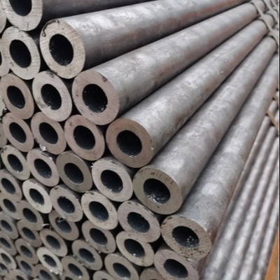 ASTM ST37 ST52 বিজোড় কার্বন ইস্পাত পাইপ হিট এক্সচেঞ্জারের জন্য কোল্ড রোলড 300 মিমি